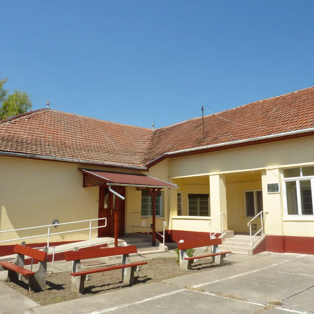 Tiszaföldvári Városi Könyvtár